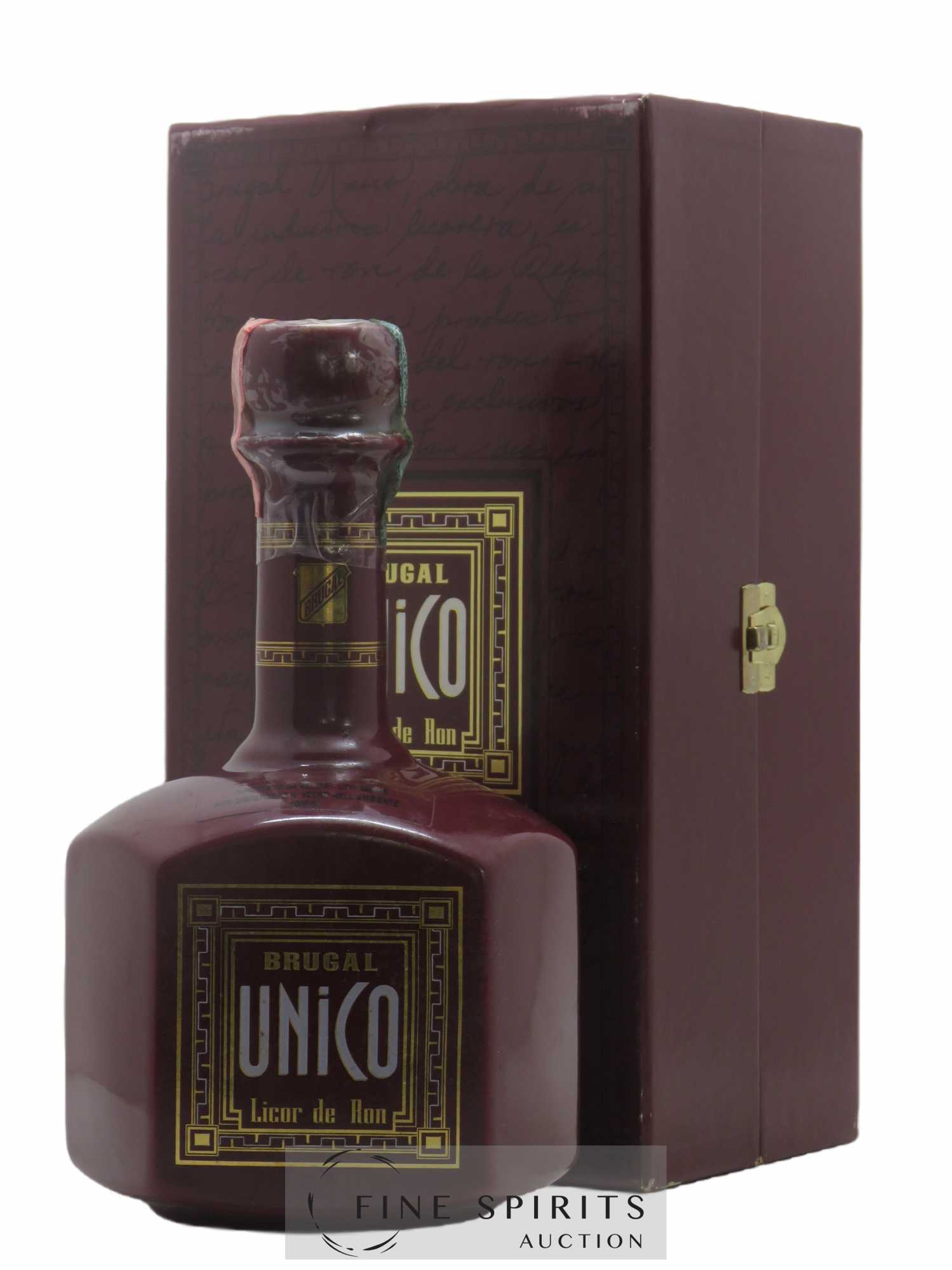 Brugal Of. Unico