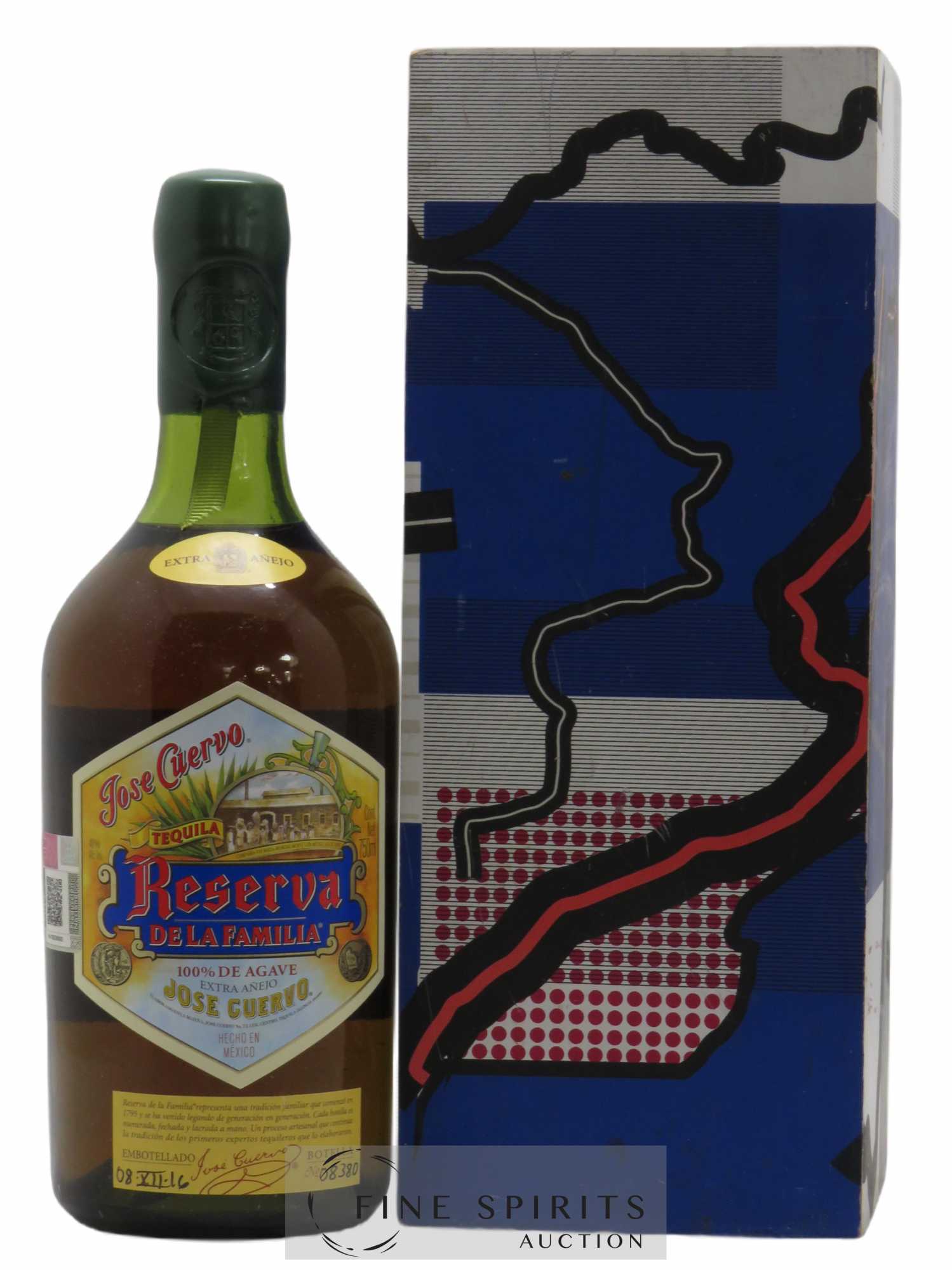 Jose Cuervo Of. Reserva de la Familia embotellado 08-12-2016 Extra Anejo