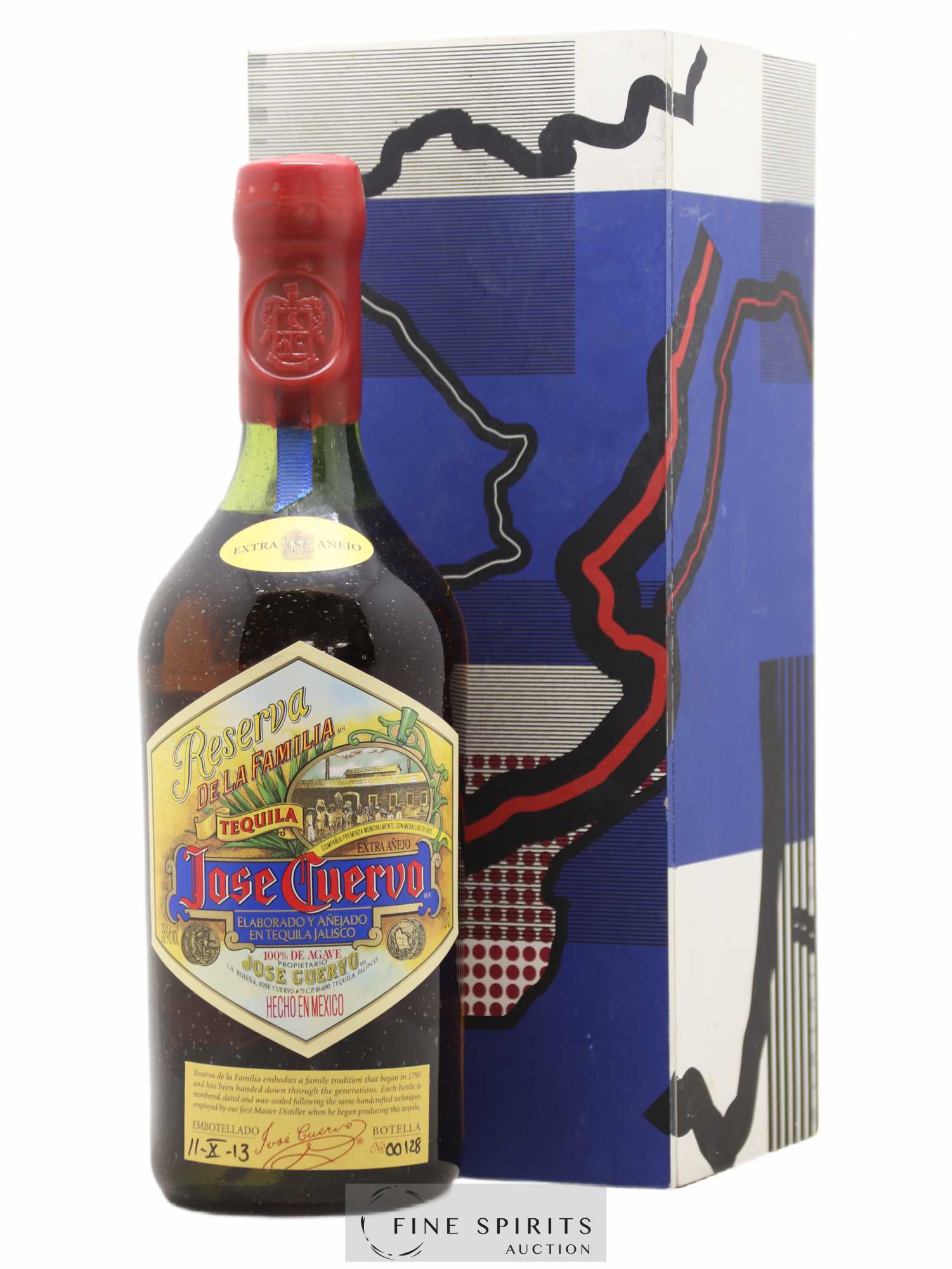 Jose Cuervo Of. Reserva de la Familia embotellado 2013 Extra Anejo