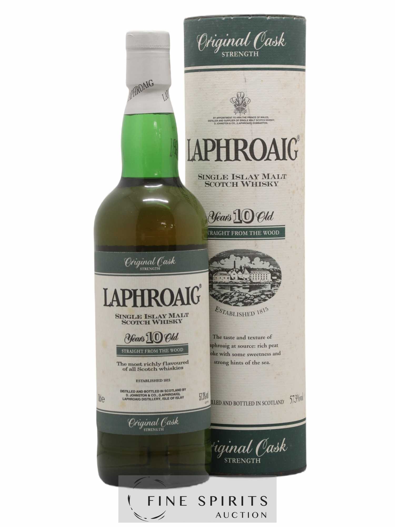 Laphroaig 10 years Of. Straight From the Wood
