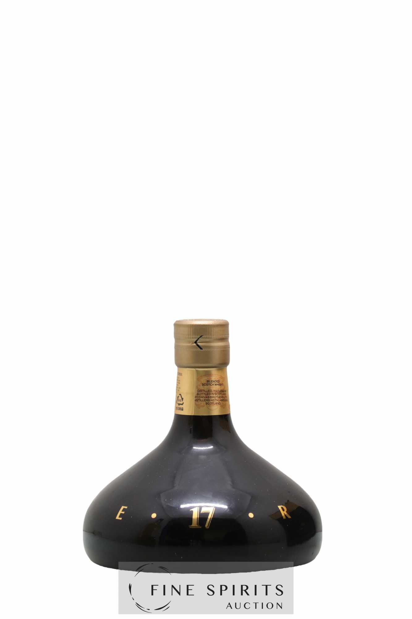 Buy Chivas Brothers 17 years Of. Revolve (50cl.) (lot: 637)