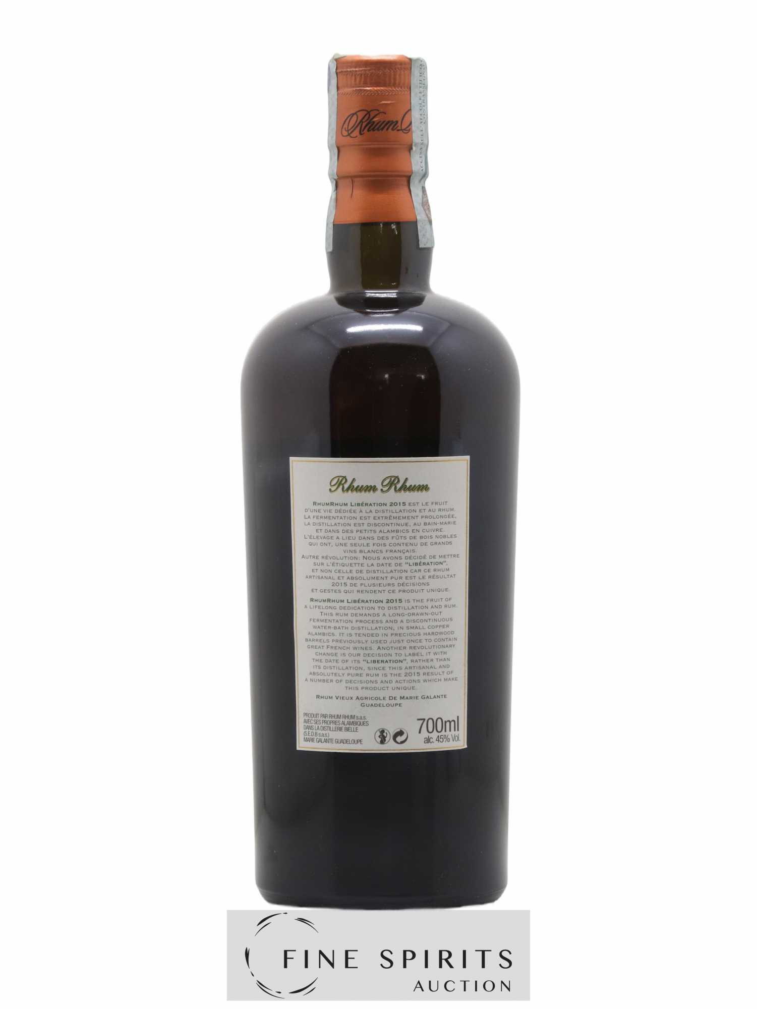 Acheter Rhum Rhum Of. PMG - Maitre Capovilla Libération 2015 (lot: 1312)