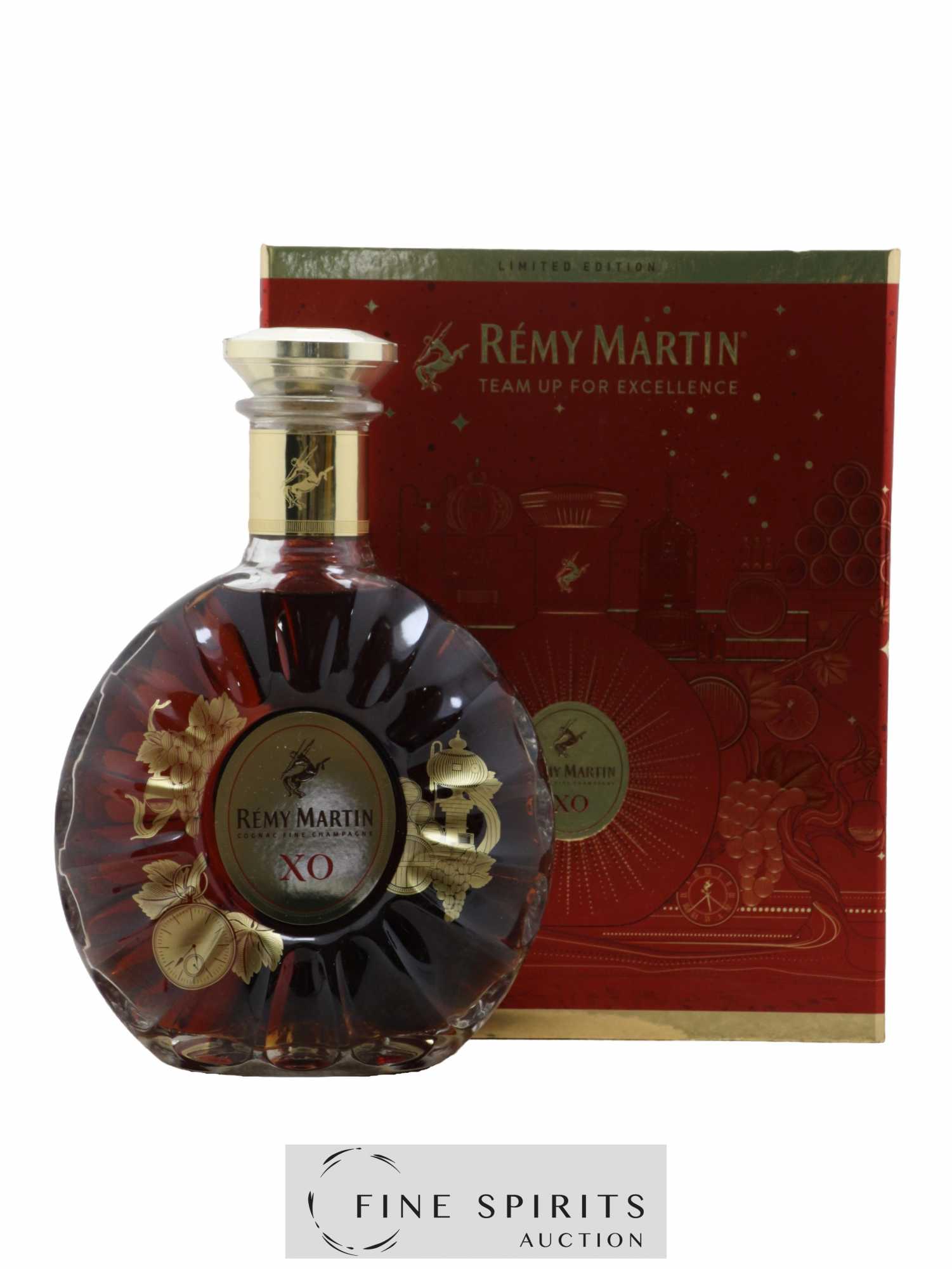 Rémy Martin Of. XO Team Up for Excellence Limited Edition