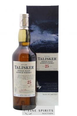 Talisker 25 years Of. One of 5946 - bottled 2011 ---- - Lot de 1 Bouteille