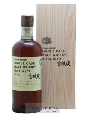 Miyagikyo 18 years 1996 Of. Light Peat Nikka Single Cask   - Lot de 1 Bouteille