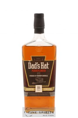 Dad's Hat Of. 94 Proof Genuine Small Batch ---- - Lot de 1 Bottle