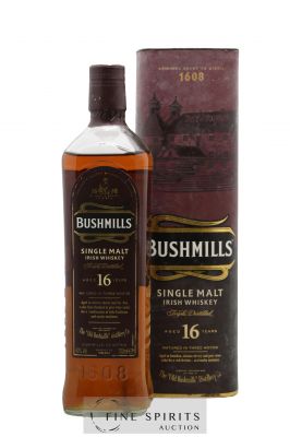 Bushmills 16 years Of. Matured in three woods ---- - Lot de 1 Bouteille