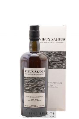 Vieux Sajous 5 years 2018 Of. Grand Terroir Saint Michel de l'Attalaye ---- - Lot de 1 Bouteille