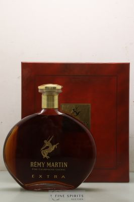 Rémy Martin Of. Extra ---- - Lot de 1 Bouteille