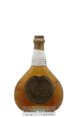 Johnnie Walker Of. Celebrity D   - Lot of 1 Bottle