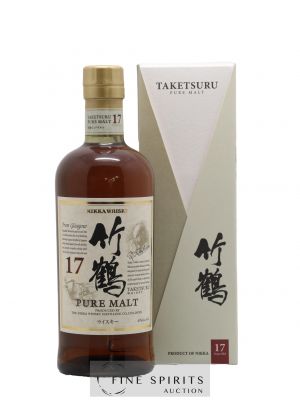Taketsuru 17 years Of. Pure Malt Nikka Whisky   - Lot de 1 Bouteille