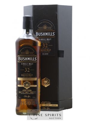 Bushmills 32 years 1989 Of. The Causeway Collection Port Cask n°6095 - One of 354 LMDW ---- - Lot de 1 Bouteille