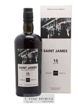 Saint James 15 years 2006 Of. Ellliot Erwitt Edition Magnum Series n°1 - bottled 2021 LM&V (1.5L)   - Lot de 1 Magnum