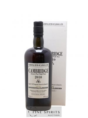 Cambridge 12 years 2010 Of. Mark ST C E - One of 4900 - bottled 2022 LM&V National Rums of Jamaica ---- - Lot de 1 Bouteille
