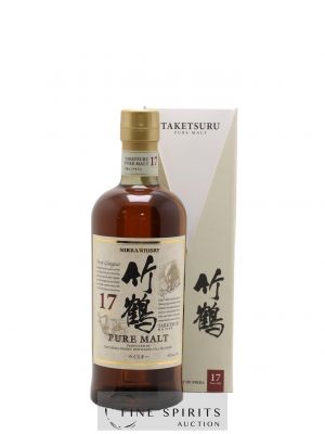 Taketsuru 17 years Of. Pure Malt Nikka Whisky ---- - Lot de 1 Bouteille