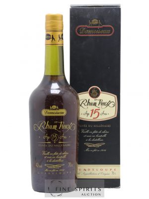 Damoiseau 15 years 1986 Of. Cuvée du millénaire ---- - Lot de 1 Bouteille