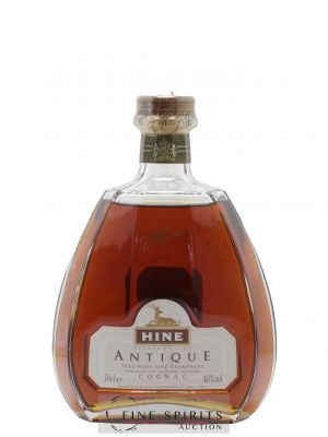Hine Of. Antique Très Rare Fine Champagne ---- - Lot de 1 Bouteille