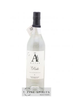 A1710 2022 Of. La Perle Rhum Extraordinaire ---- - Lot de 1 Bouteille
