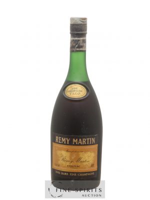 Rémy Martin Of. V.S.O.P. Très Rare Fine Champagne ---- - Lot de 1 Bouteille