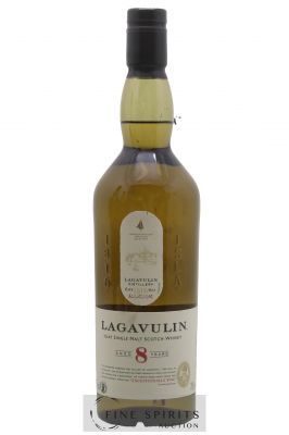 Lagavulin 8 years Of. ---- - Lot de 1 Bouteille