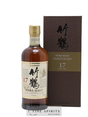 Taketsuru 17 years Of. Pure Malt Nikka Whisky   - Lot de 1 Bouteille