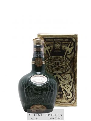 Chivas 21 years Of. The Emerald Flagon Royal Salute 