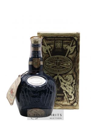 Chivas 21 years Of. Sapphire Flagon Royal Salute ---- - Lot de 1 Bouteille