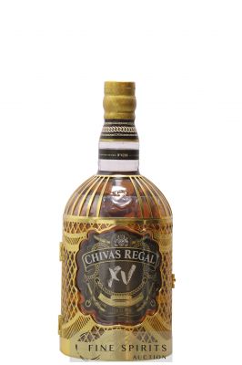 Chivas Regal 15 years Of. XV Limited Edition Design by Olivier Rousteing (1L) ---- - Lot de 1 Bouteille