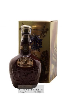 Chivas 21 years Of. The Ruby Flagon Royal Salute ---- - Lot de 1 Bouteille