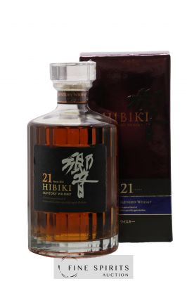 Hibiki 21 years Of. Suntory 