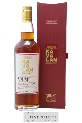Kavalan Of. Solist Sherry Cask n°S120621040A - One of 515 - bottled 2018 Cask Strength ---- - Lot de 1 Bouteille