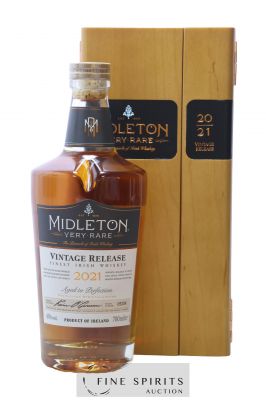 Midleton Of. Vintage Release bottled 2021 Very Rare 