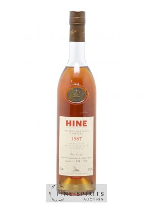 Hine 1987 Of. Fût n°32 - One of 500 Dugas ---- - Lot de 1 Bouteille