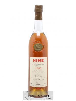 Hine 1986 Of. Fût n°284 - One of 500 Dugas ---- - Lot de 1 Bouteille