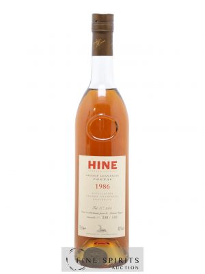Hine 1986 Of. Fût n°284 - One of 500 Dugas ---- - Lot de 1 Bouteille