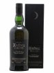 Ardbeg Of. Dark Cove Dark Sherry Casks matured The Ultimate   - Lot de 1 Bouteille
