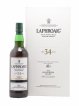 Laphroaig 34 years Of. Book 4 Malt Master The Ian Hunter Story   - Lot de 1 Bouteille
