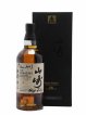 Yamazaki 18 years Of. Mizunara Japanese Oak Cask 100th Anniversary Edition dédicacée par le Master Blender Suntory Mr Shinji Fukuyo  - Lot de 1 Bouteille