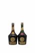 Bénédictine Of. (B and B Gold Wax & Red Wax) Set with glasses   - Lot de 1 Coffret